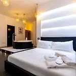 Muni Boutique Flat By Babylon * Neapol
